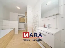 Prodej bytu 4+kk, Mikulovice, Hlavní, 109 m2