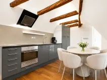 Pronájem bytu 3+kk, Praha - Malá Strana, Malostranské náměstí, 117 m2