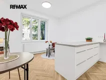 Prodej bytu 2+kk, Praha - Vinohrady, V Horní Stromce, 48 m2