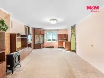Prodej rodinného domu, Spomyšl, 350 m2