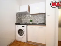 Pronájem bytu 1+kk, Praha - Háje, Schulhoffova, 29 m2