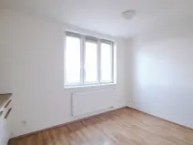 Pronájem bytu 2+kk, Praha - Holešovice, Malá Plynární, 36 m2