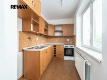 Pronájem bytu 2+kk, Praha - Vinoř, U cukrovaru, 45 m2