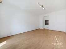 Prodej bytu 2+kk, Praha - Nusle, Kloboučnická, 59 m2