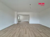 Prodej rodinného domu, Hluboké, 111 m2