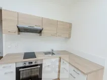 Pronájem bytu 1+kk, Praha - Libeň, Novovysočanská, 26 m2