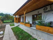 Pronájem bytu 2+kk, Měchenice, Vltavská, 30 m2