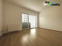 Pronájem bytu 1+kk, Milovice, Armádní, 24 m2