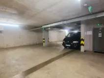 Pronájem garážového stání, Brno, Mojmírovo náměstí, 13 m2