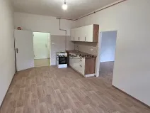 Pronájem bytu 1+1, Praha - Nusle, Na Jezerce, 49 m2