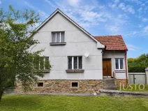 Prodej rodinného domu, Bernartice, 514 m2