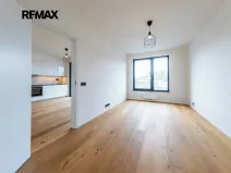 Pronájem bytu 2+kk, Praha - Smíchov, Grafická, 66 m2