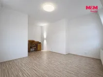 Prodej bytu 1+1, Karlovy Vary - Rybáře, Nákladní, 33 m2