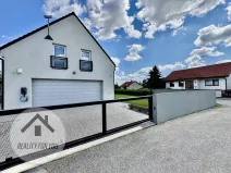 Prodej rodinného domu, Bělá pod Bezdězem, Radechovská, 240 m2