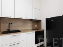 Pronájem bytu 1+kk, Praha - Libeň, Zenklova, 33 m2