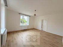 Pronájem rodinného domu, Praha - Kobylisy, Líbeznická, 170 m2