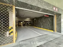 Pronájem garážového stání, Brno, Fuchsova, 12 m2