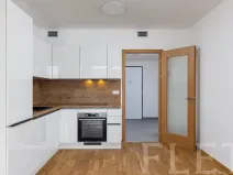 Pronájem bytu 1+kk, Praha - Vysočany, Smržových, 31 m2