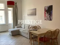 Pronájem bytu 2+kk, Praha - Karlín, Kubova, 43 m2
