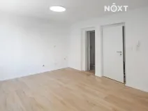 Prodej bytu 1+kk, Praha - Kyje, Vajgarská, 20 m2