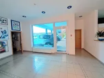 Pronájem obchodního prostoru, Tečovice, 890 m2