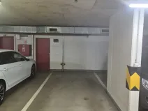 Pronájem garážového stání, Praha - Vysočany, Pod Harfou, 14 m2