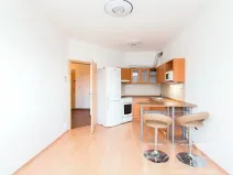 Prodej bytu 2+kk, Praha - Letňany, Kuželova, 37 m2