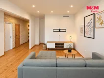 Pronájem bytu 2+kk, Trutnov - Horní Předměstí, Pražská, 66 m2