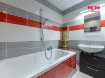 Prodej bytu 3+1, Karlovy Vary, Jana Opletala, 60 m2