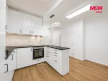 Prodej bytu 4+1, Pardubice, Palackého třída, 91 m2