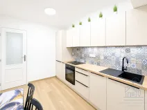 Prodej bytu 2+kk, Praha - Žižkov, Milíčova, 33 m2