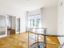 Prodej bytu 6+kk a větší, Praha - Střešovice, Cukrovarnická, 228 m2