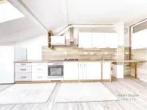 Prodej bytu 2+kk, Praha - Střešovice, Na Petynce, 89 m2