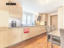 Prodej rodinného domu, Karlova Ves, 160 m2