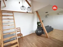 Pronájem bytu 3+1, Karlovy Vary, Majakovského, 74 m2