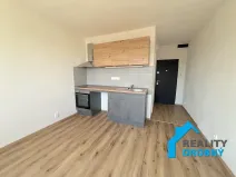 Pronájem bytu 1+kk, Děčín, Slovanská, 22 m2