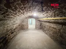 Pronájem obchodního prostoru, Jablonec nad Nisou, Anenské náměstí, 81 m2