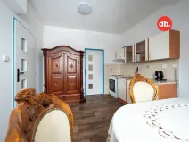 Prodej bytu 1+1, Karlovy Vary, Jabloňová, 45 m2