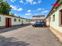 Pronájem obchodního prostoru, Staré Hradiště, 340 m2