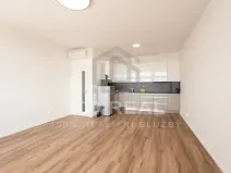 Pronájem bytu 2+kk, Pardubice, třída Míru, 54 m2