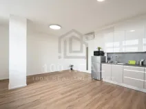 Pronájem bytu 1+kk, Pardubice, třída Míru, 37 m2