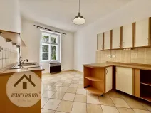 Prodej bytu 2+1, Praha - Libeň, náměstí Dr. Václava Holého, 80 m2