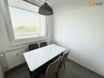 Pronájem bytu 3+1, Praha - Petrovice, Rezlerova, 73 m2