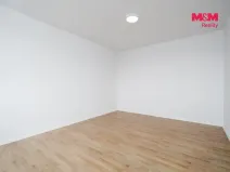 Prodej bytu 1+1, Ústí nad Labem, Kmochova, 33 m2