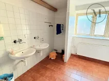Pronájem komerční nemovitosti, Netolice, Mírové Náměstí, 500 m2