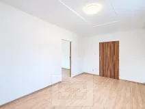 Pronájem bytu 3+1, Tuchoměřice, 70 m2