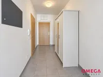 Pronájem bytu 1+kk, Praha - Nusle, V Horkách, 36 m2