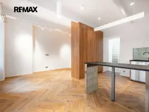 Pronájem bytu 1+kk, Praha - Vršovice, Holandská, 45 m2
