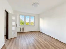 Pronájem bytu 3+1, Karlovy Vary, Brigádníků, 67 m2