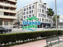 Prodej bytu 4+kk, Torrevieja, Alicante, Španělsko, 107 m2